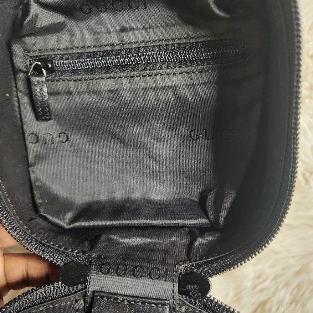 Gucci Vanity Leather And Canvas Bag - Picture 6 of 10